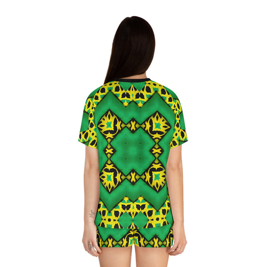 Women's Green & Yellow Kaleidoscope Short Pajama Set