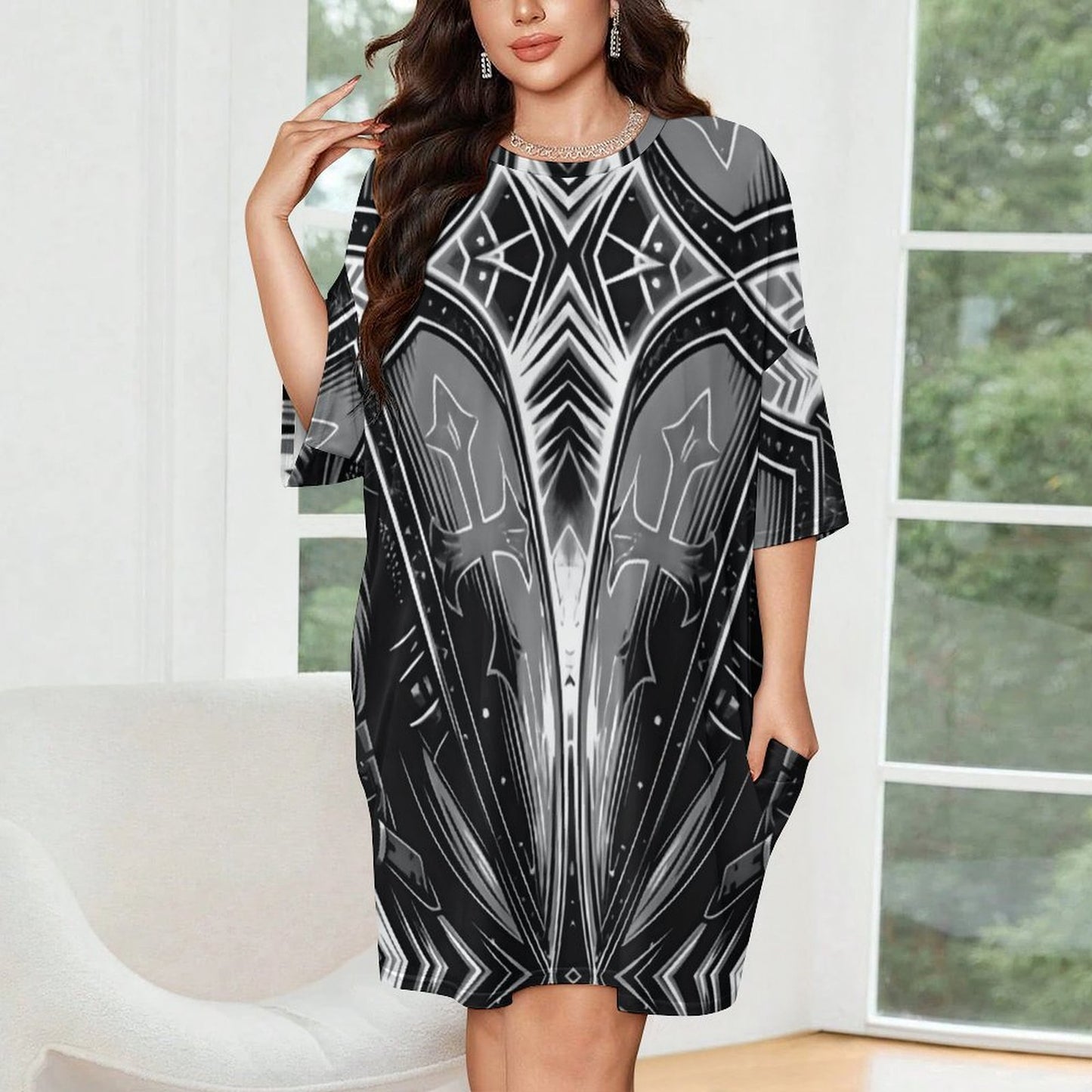 Women's Black & Silver Symmetry Pattern All-Over Print Oversized T- Shirt Loungewear