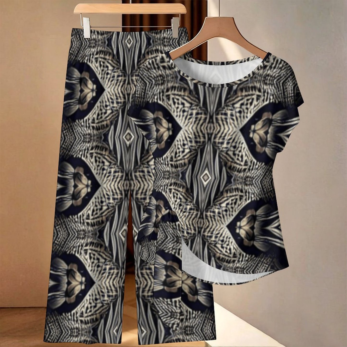 Women's Monochrome Geometric Kaleidoscope Pattern All Over Print Side-Tie Short Sleeve Top & Wide-Leg Pants Set